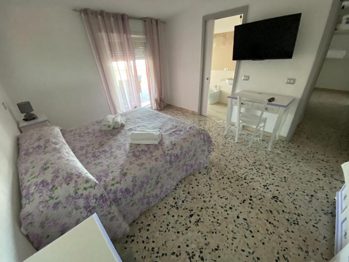 Affittacamere Il Vicoletto Aria Ona Villagrande Strisaili Exterior foto