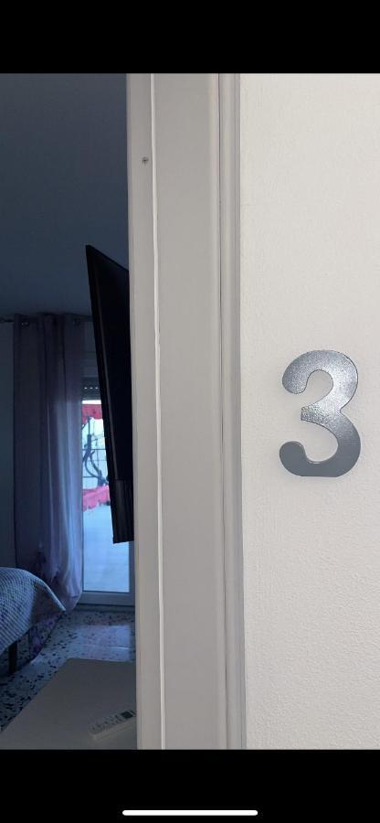 Affittacamere Il Vicoletto Aria Ona Villagrande Strisaili Exterior foto