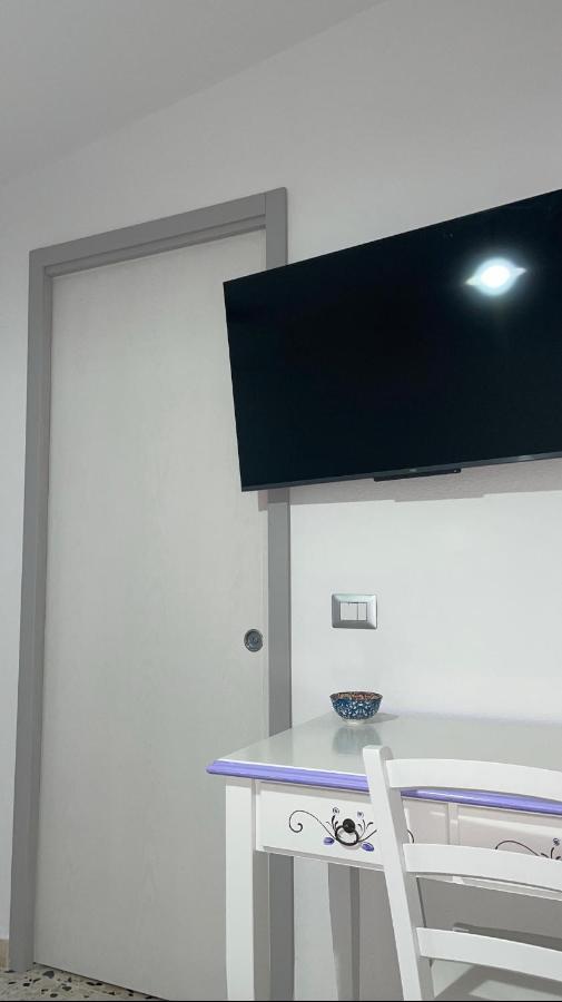 Affittacamere Il Vicoletto Aria Ona Villagrande Strisaili Exterior foto